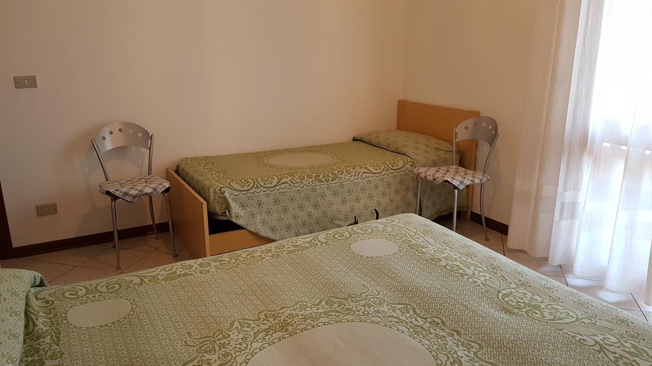 Appartamento Magnolia Lignano Sabbiadoro Luaran gambar
